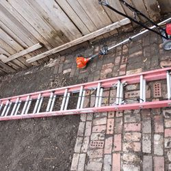 28ft Werner Fiberglass Extension Ladder