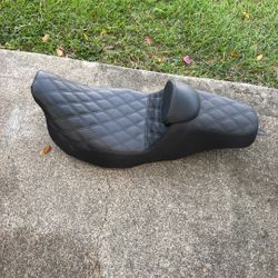Harley Davidson Touring Seat