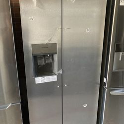 New Frigidaire Side By Side Stainless Fridge