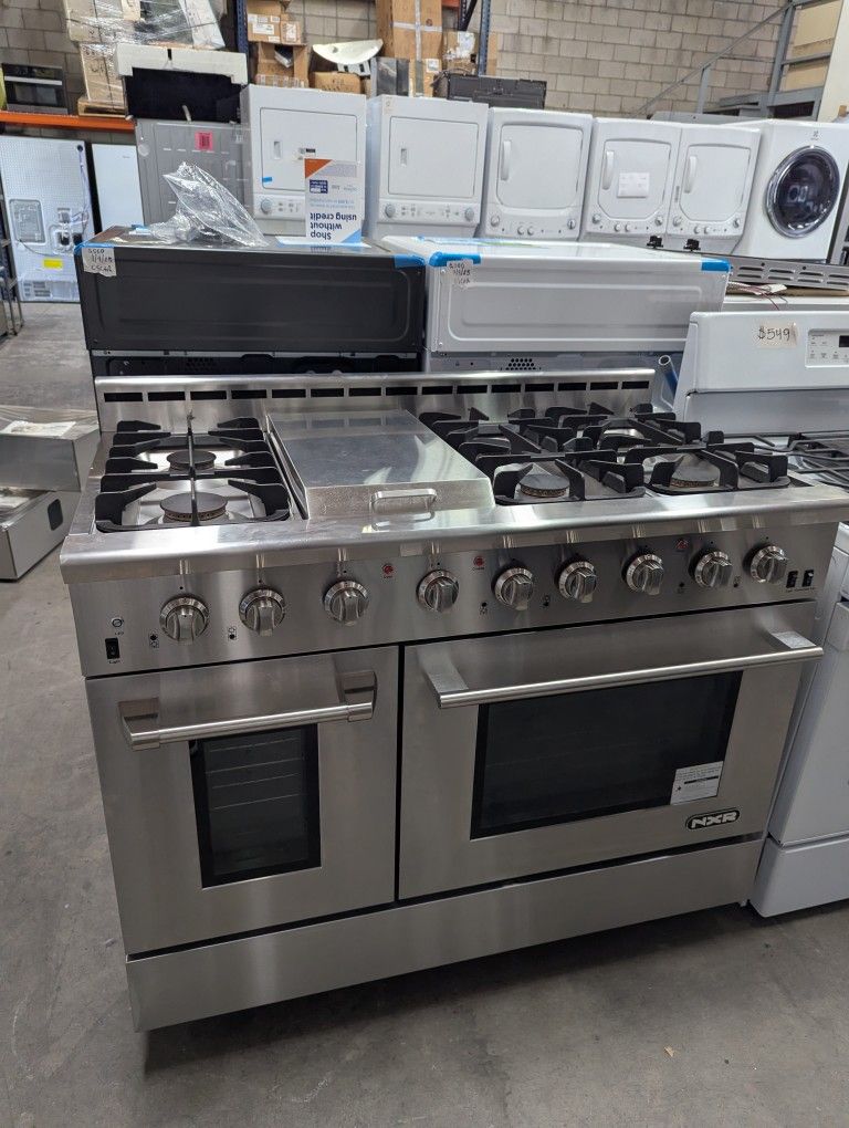 NXR
Entree 48 in. 7.2 cu. ft. Professional Style Gas Range with Convection Oven in Stainless Steel