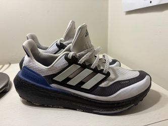 Adidas Tennis shoes