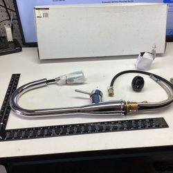 STRETTO Water Bathroom Kitchen Chrome Line Sofia Single Lever PULL DOWN FAUCET Tub Bath Hose Sprayer 