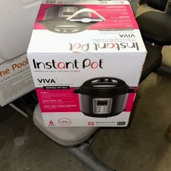 Instant Pot Pressure Cooker 