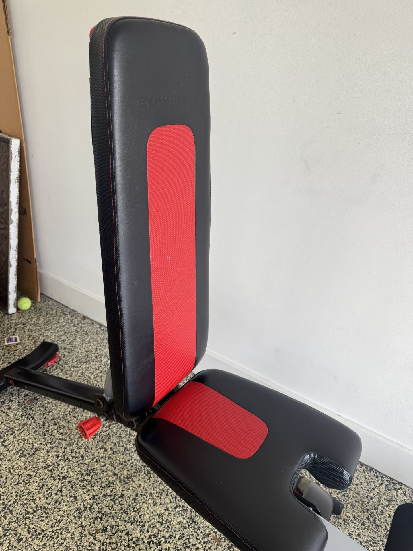Bowflex 5.1s Bench In Excellent Condition