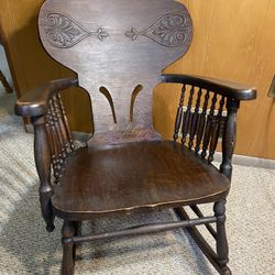 Antique Rolling Chair from late 1800 
