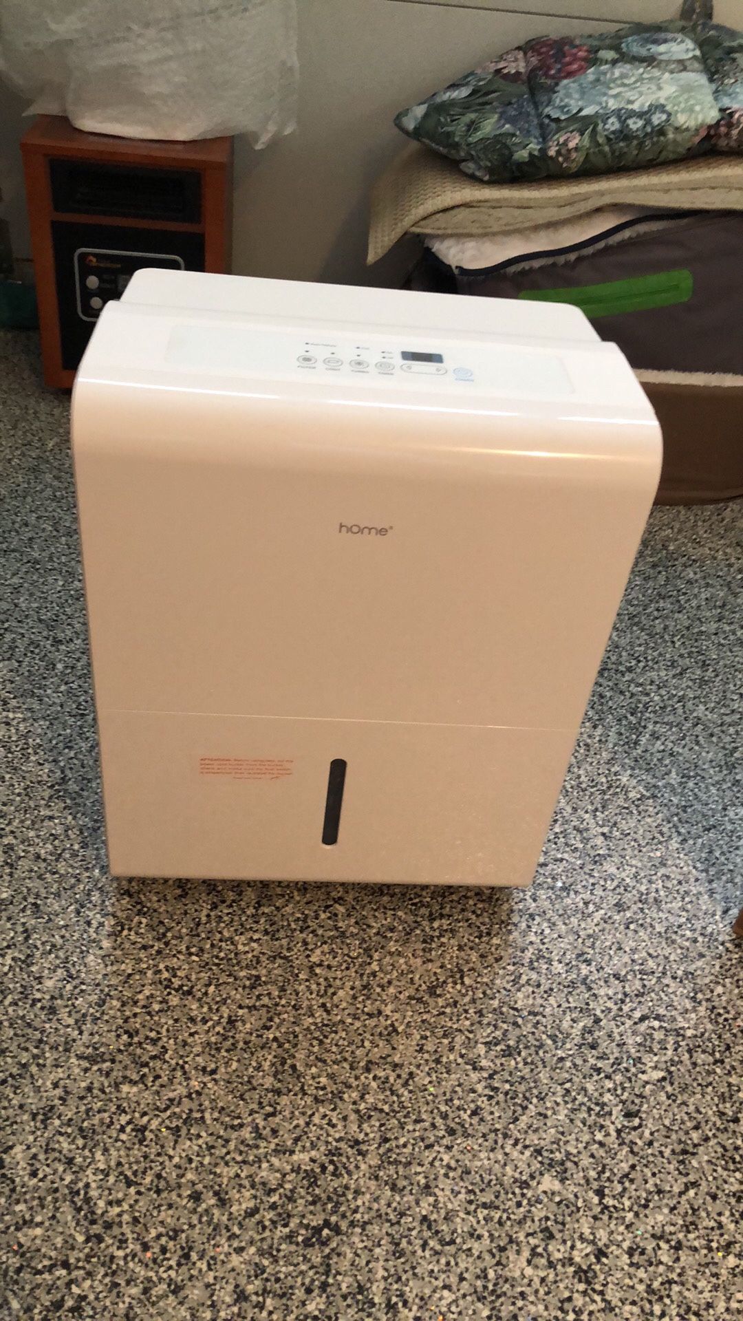 Home 30 pint capacity dehumidifier