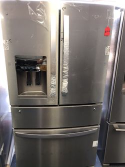 New scratch and dent whirlpool 24 cu ft stainless steel French door fridge with bottom freezer. 1 year warranty