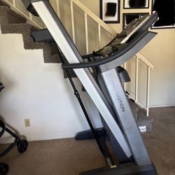 Free motion, treadmill