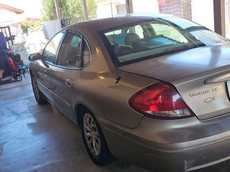 2006 Ford Taurus