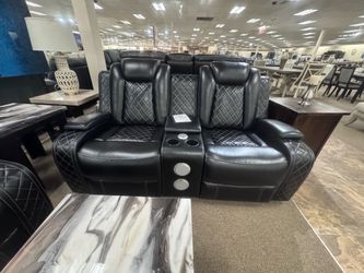 Furniture & Mattress Discounters