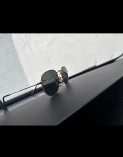 RaysBans & James Oro Amour Sun Glasses