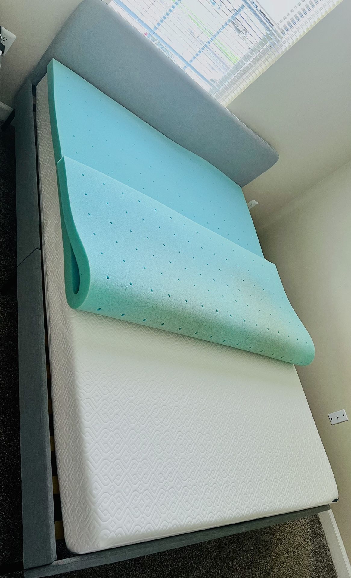 $150- Queen Bed, 6” Mattress, 3” Topper