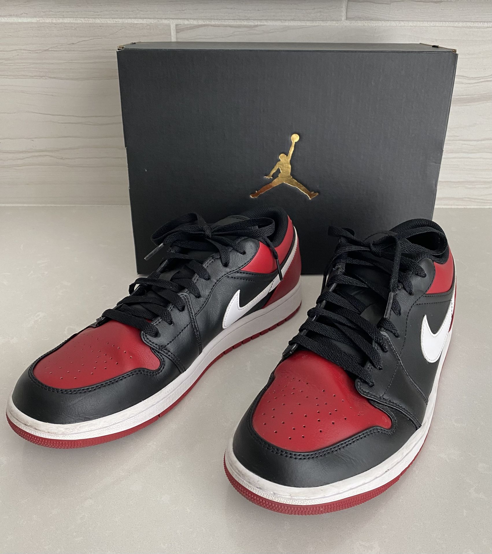 Jordan 1 Low Alternate Bred Toe Sneakers Men’s 10.5