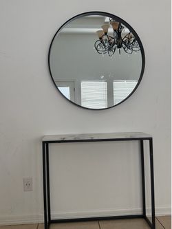Entrance table & round mirror