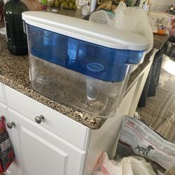 Water Pitcher, Zero Water