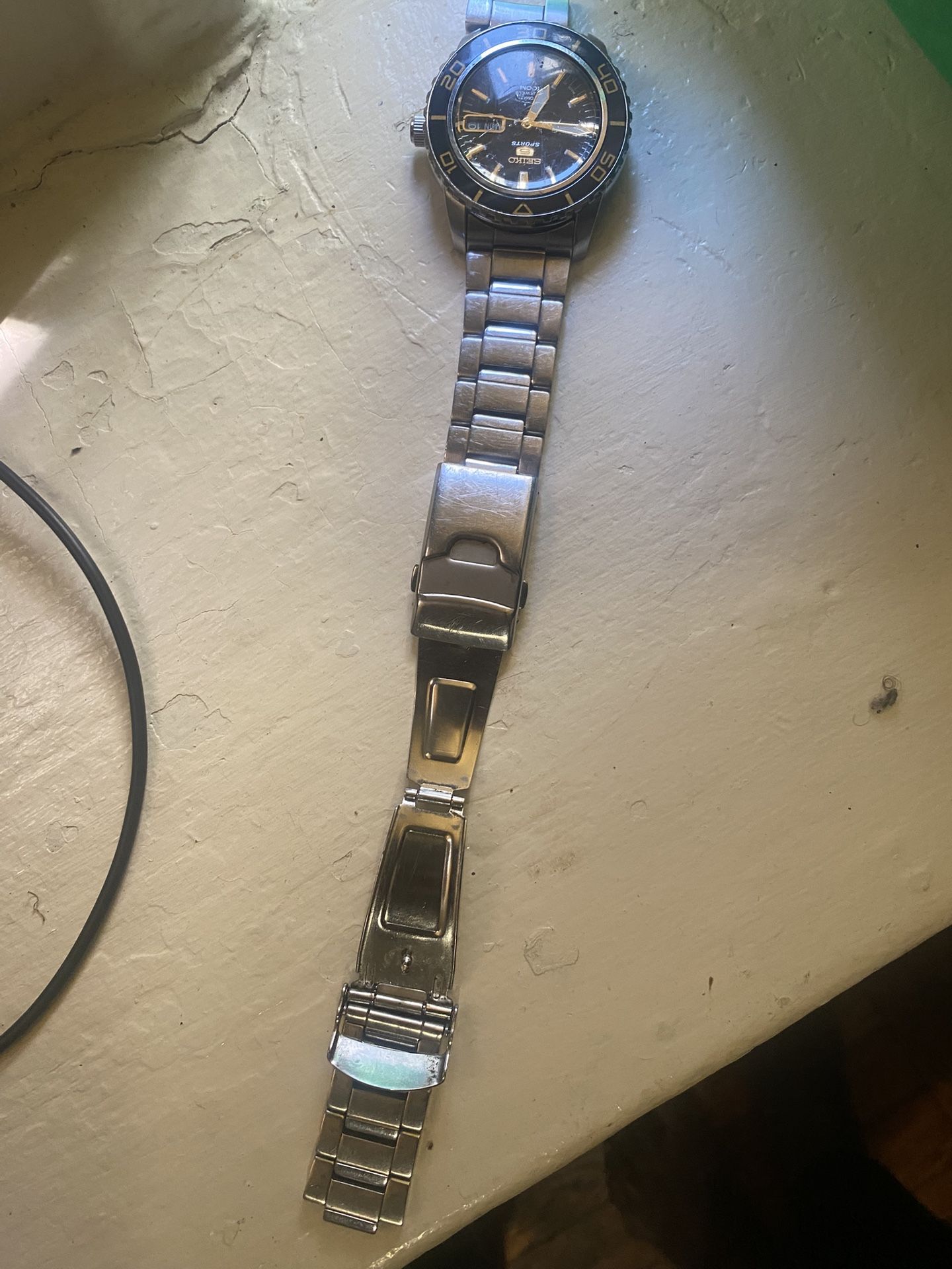 Seiko 5 sports automatic jewels 100M