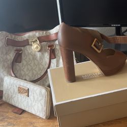 Womens Michael Kors (Shoes W10)
