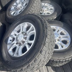 Ram 2500 Wheels with Tires