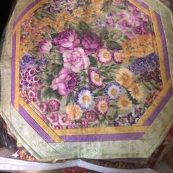 Table Toppers,Placemats, & Runners