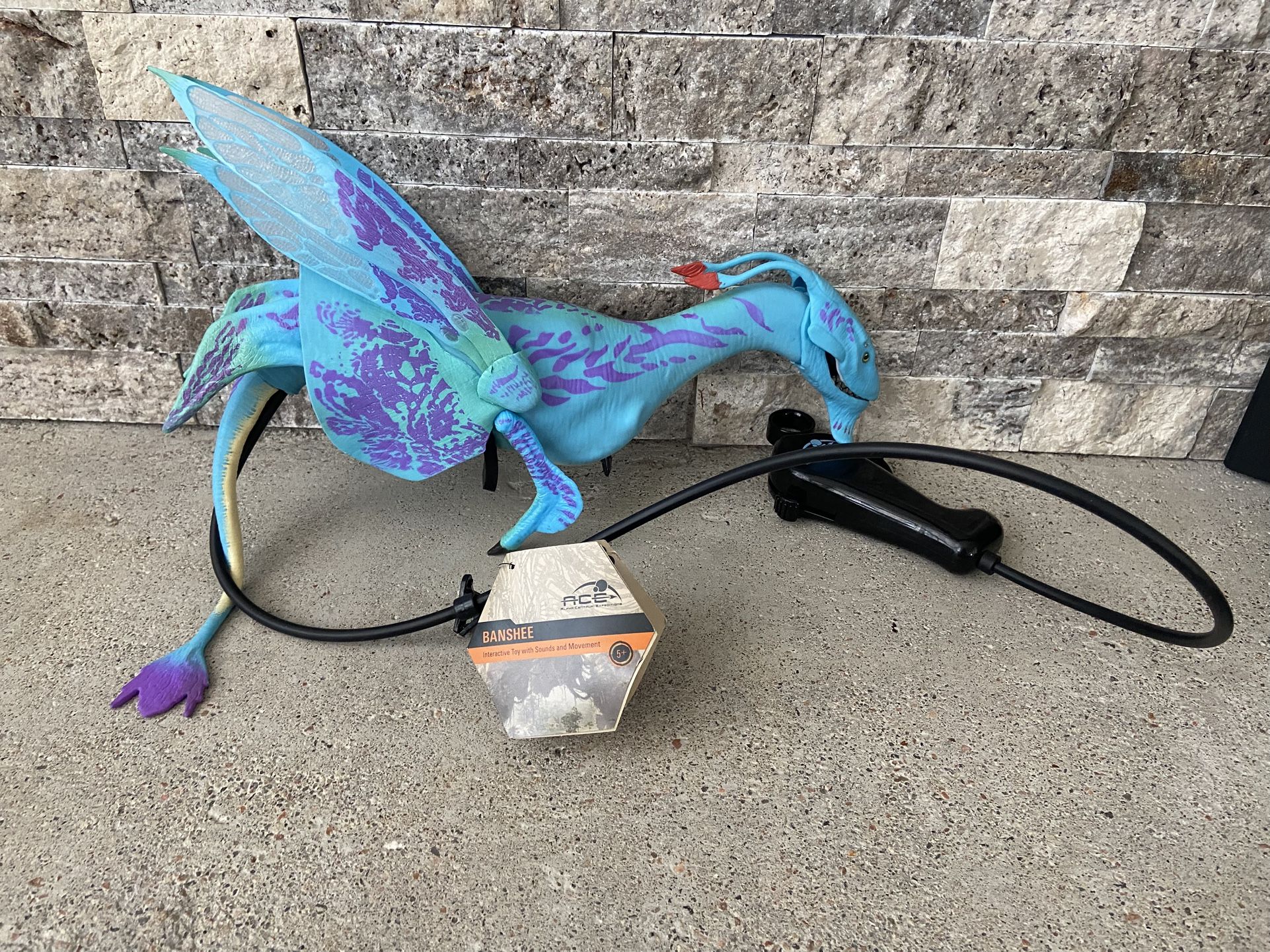 NWT Disney Parks Avatar Banshee Puppet Toy