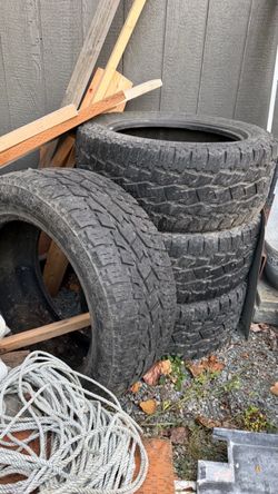 Hummer car tire