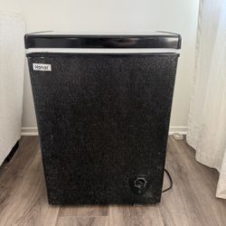 Black Chest Freezer