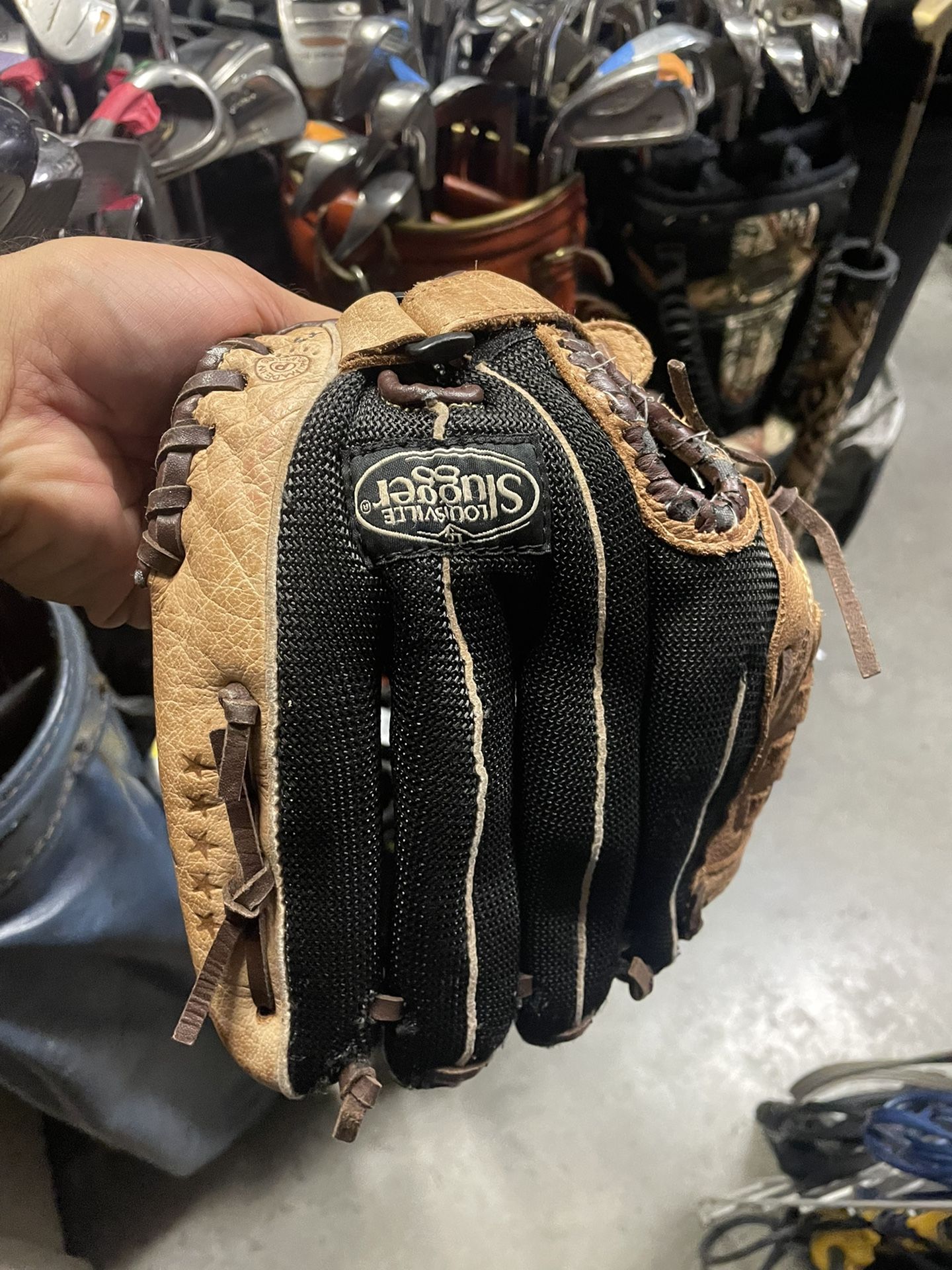 Baseball Glove Plus accessorie 