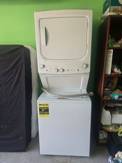 GE electric stacked Washer and Dyer