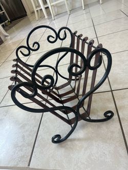 Iron Basket $15