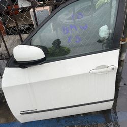 2010 BMW X5 Left Front Door $350