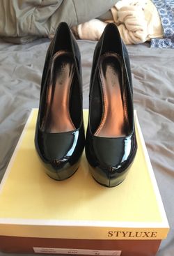 Heels size 8.5