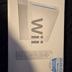 Nintendo Wii (Almost CiB)+ Wii Fit And Board
