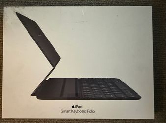 NEW Apple iPad Smart Keyboard Folio