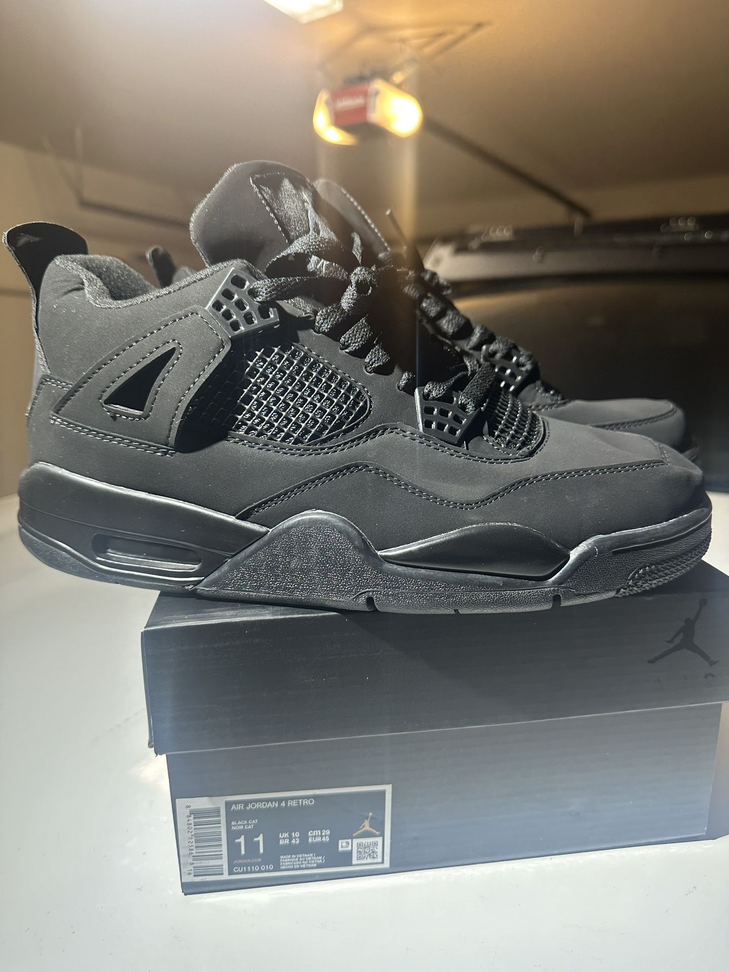 Nike Air Jordan 4 Retro BLACK CAT Shoes Men's BRAND NEW