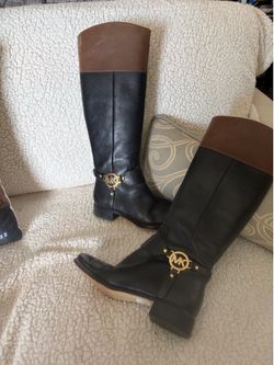 Michael Kor Leather boots size 7