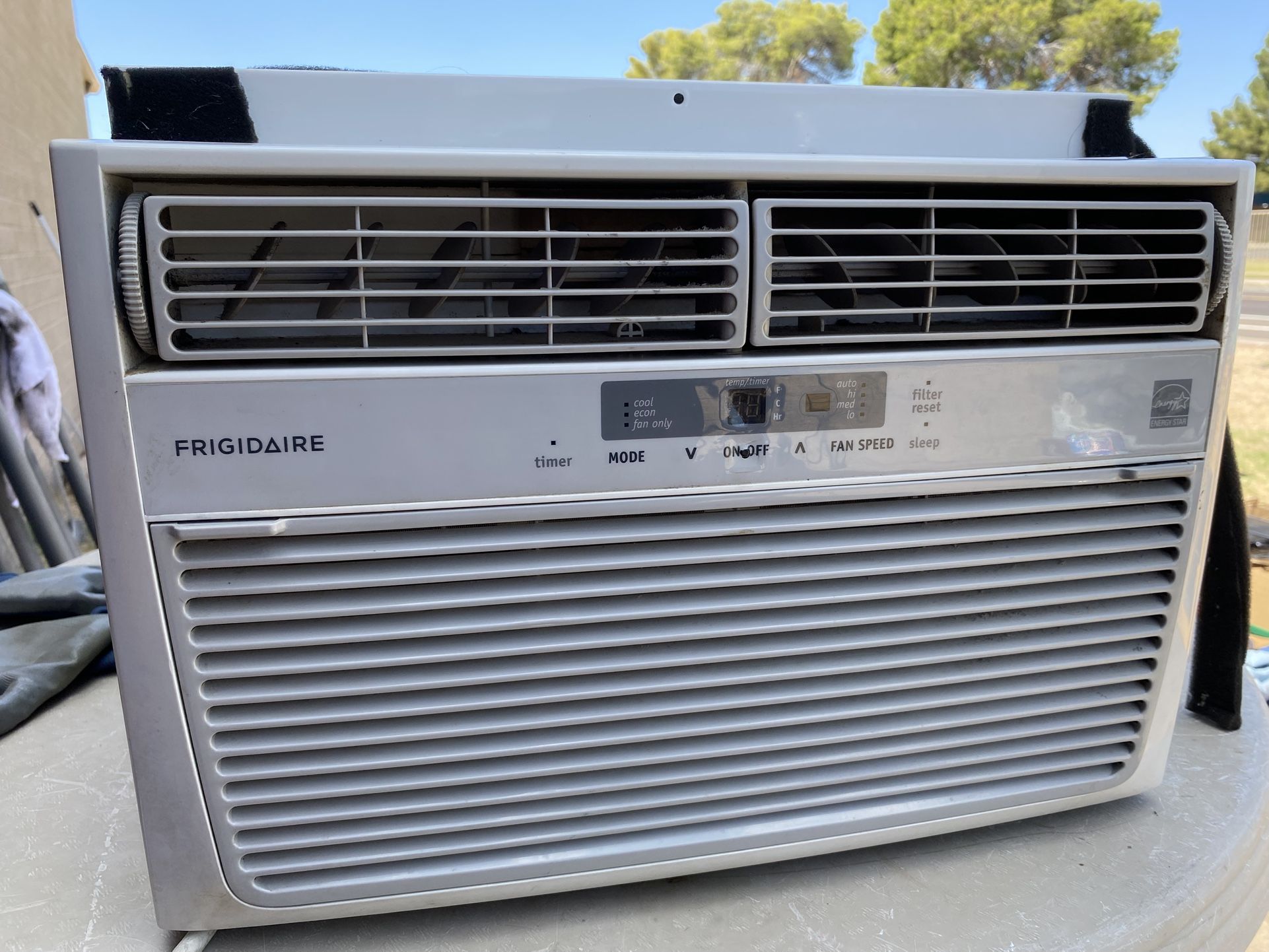 Window AC unit