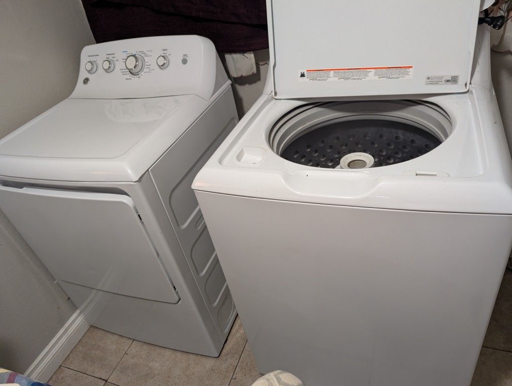 GE WASHER AND GAS DRYER FOR SALE