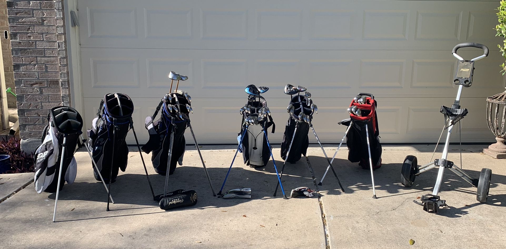 Golf Clubs Bags, Complete Sets, Iron Sets, Push Carts for Sale in