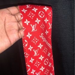 Louis Vuitton x Supreme Scarf