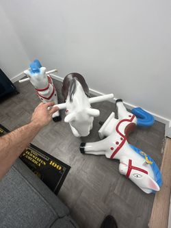 Fiberglass Horses 