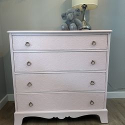 Darling 4-Drawer Dresser