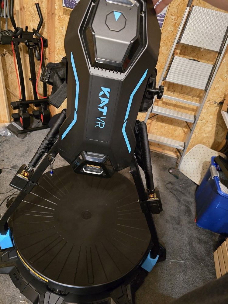 Vr Treadmill KAT VR C2+ W Nexus Wifi For Quest With No Cords