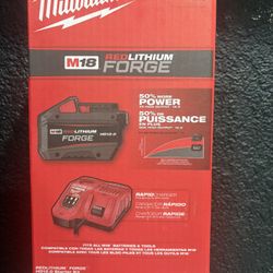M18 18-Volt Lithium-lon XC Starter Kit with One 12.0Ah Battery and Charger