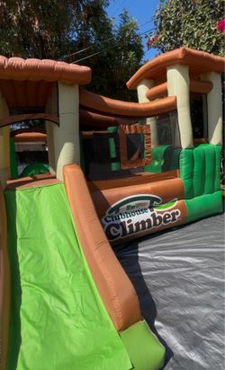 Jumper with slides