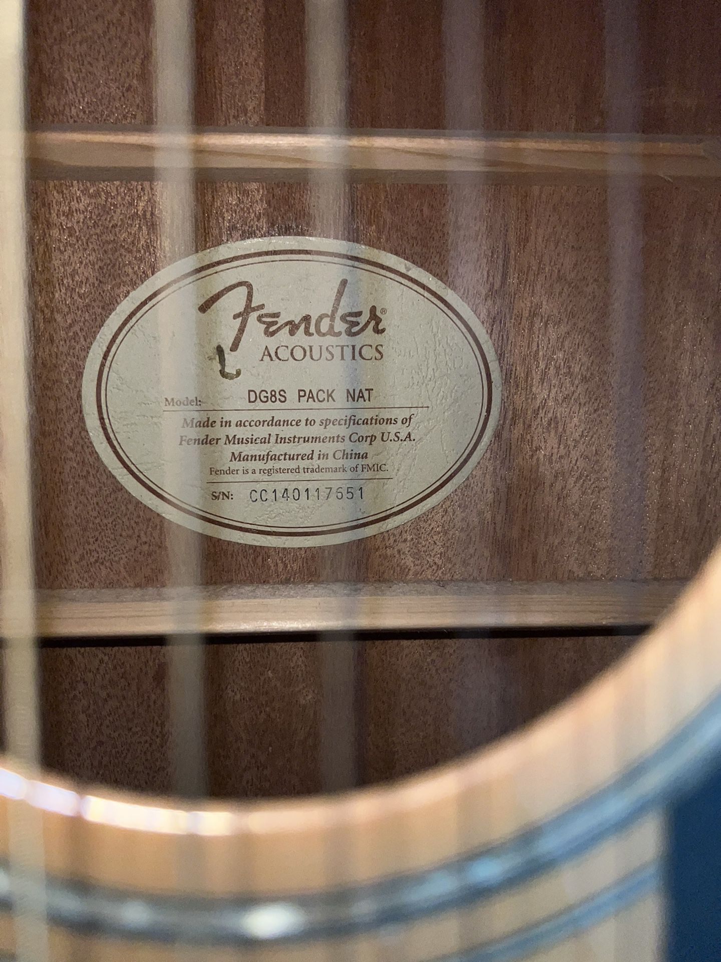 Fender Acoustics Guitar / Hood Condition / Brown / Guitar Bag Included
