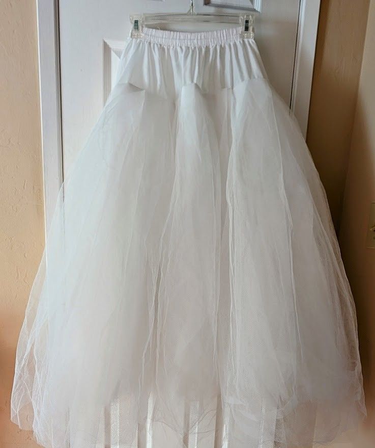Teen girl women XS/S white Tulle quinceanera crinoline petticoat wedding hoop skirt ballgown underskirt princess style flair