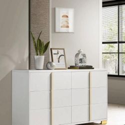 Jellisa 6-Drawer Dresser