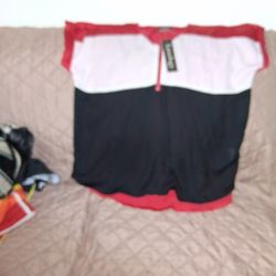 Ladies Dress Blouse Size XL Never Worn $5