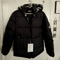 Montcla-down-jacket size XL 
