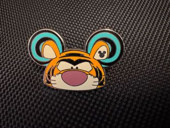 Disney Winnie The Pooh Hidden Mickey Ears Hat 2024 Tigger Pin
